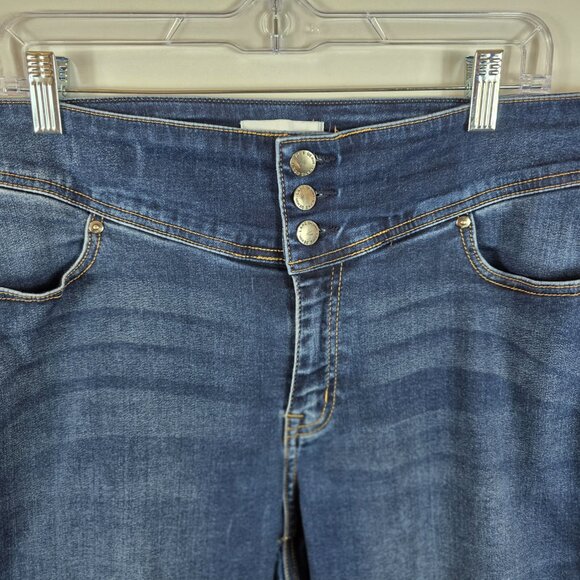 Lane Bryant High Rise Super Stretch 3 Button Jeggings Women's Size 18 - Picture 4 of 14